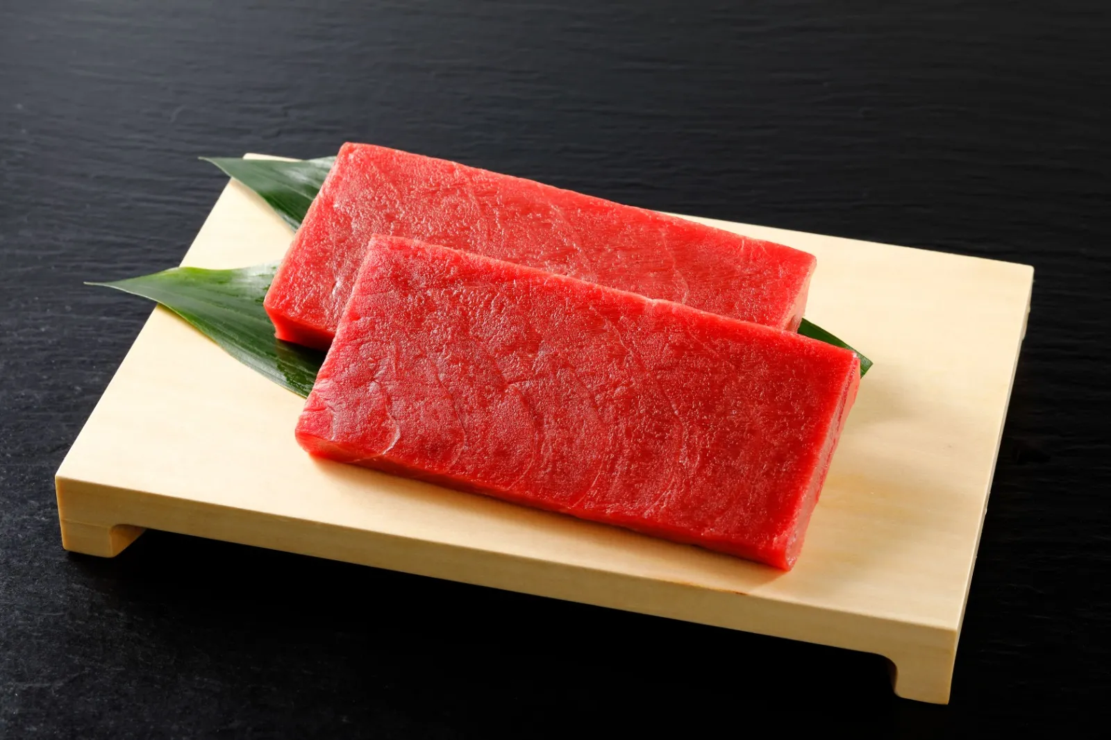 Bluefin Akami Tuna 本鲔赤身, 300-400g block